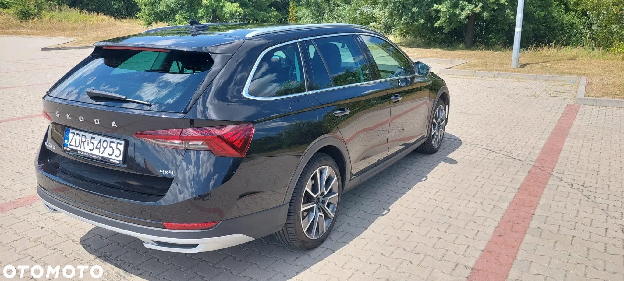 Skoda Octavia 2.0 TSI 4x4 Scout DSG - 34