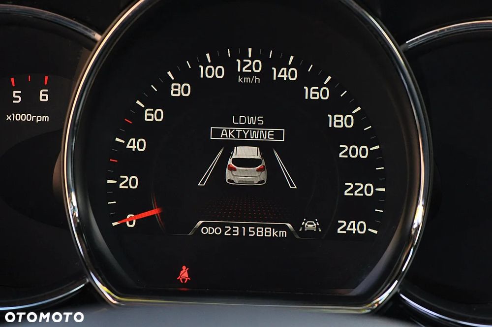Kia Ceed 1.6 CRDi 128 Platinum Edition - 24