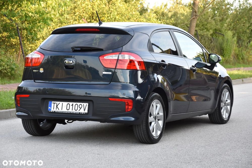 Kia Rio 1.2 ISG Dream-Team Edition - 10