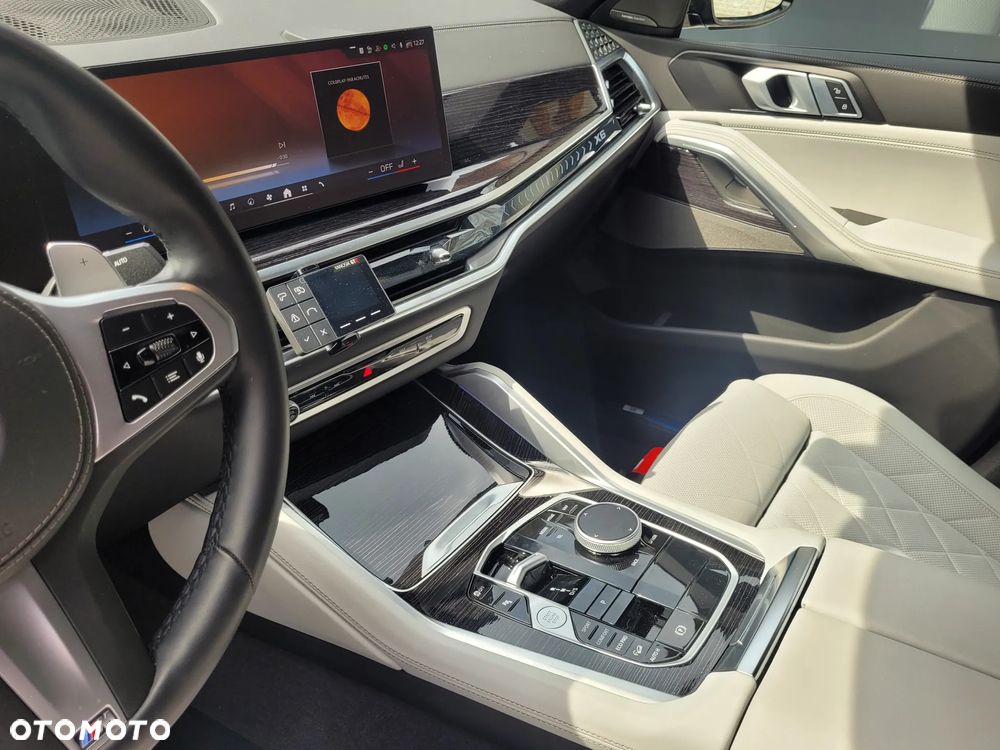 BMW X6 - 13
