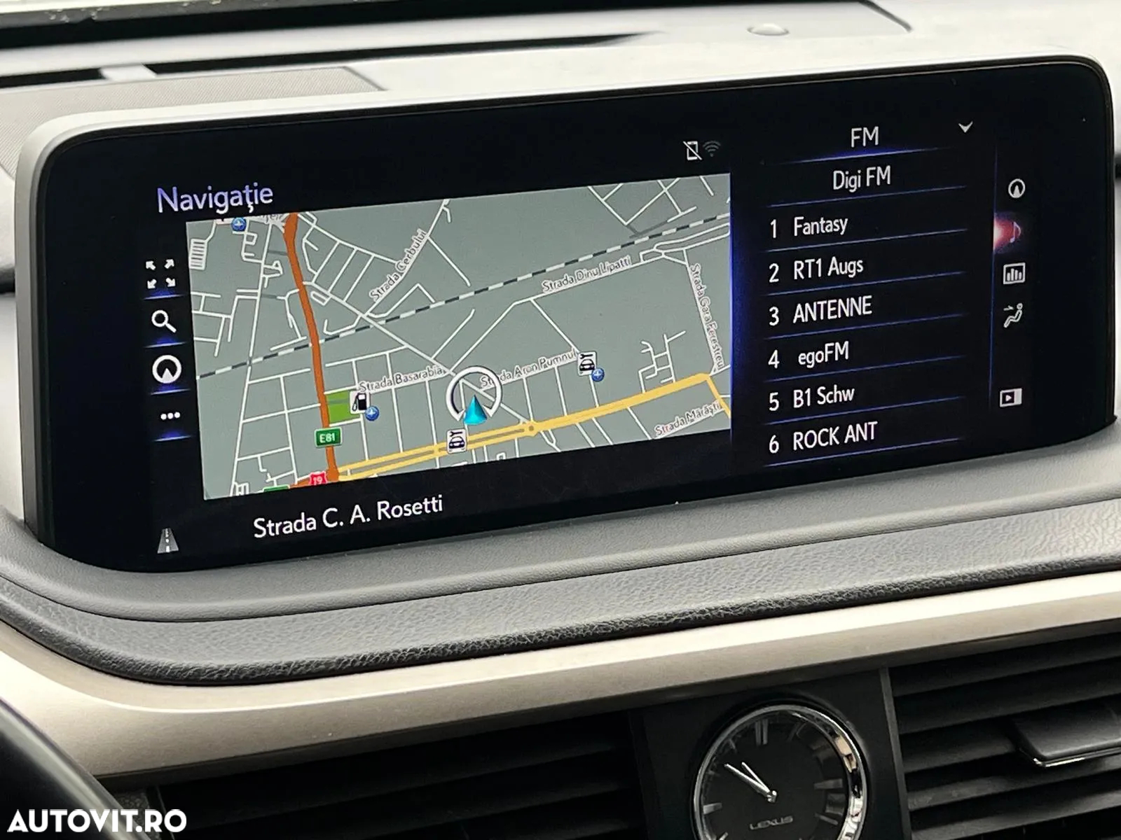Lexus Seria RX 450h AWD Executive - 29
