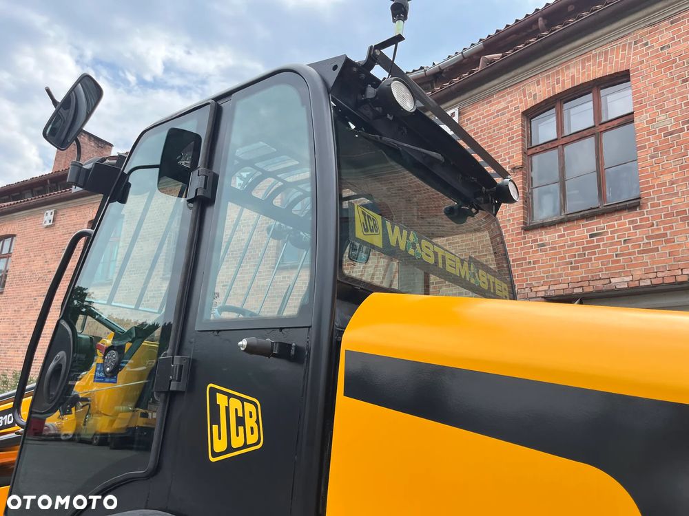 JCB TM 310 - 18