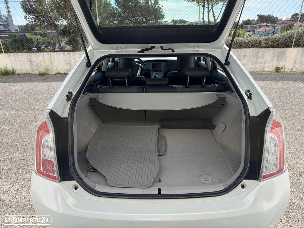Toyota Prius 1.8 Premium P.Navi+Pele - 41