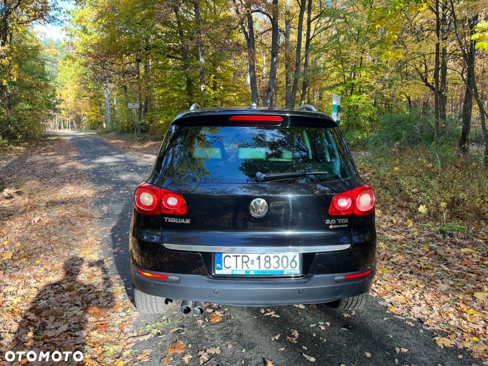 Volkswagen Tiguan - 5