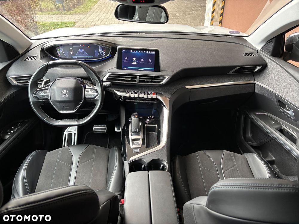 Peugeot 3008 1.2 PureTech Crossway S&S EAT6 - 7