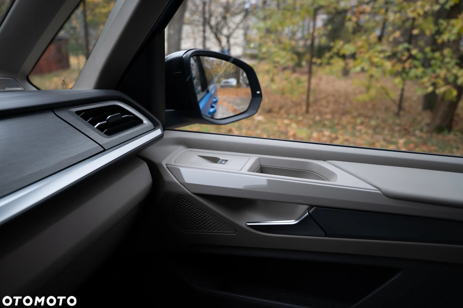 Volkswagen Multivan 2.0 TSI L1 Style DSG - 17