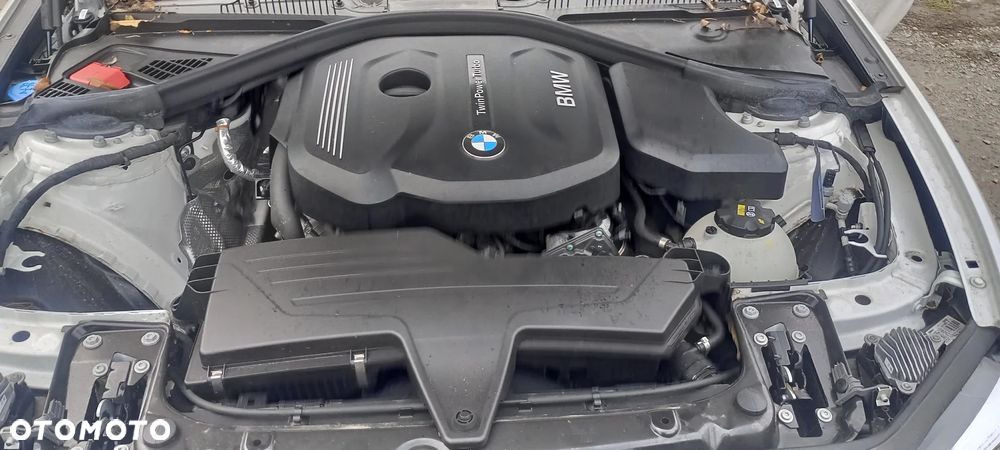 BMW Seria 2 218i Sport Line - 35