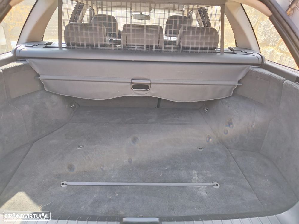 BMW 320 d Touring - 4