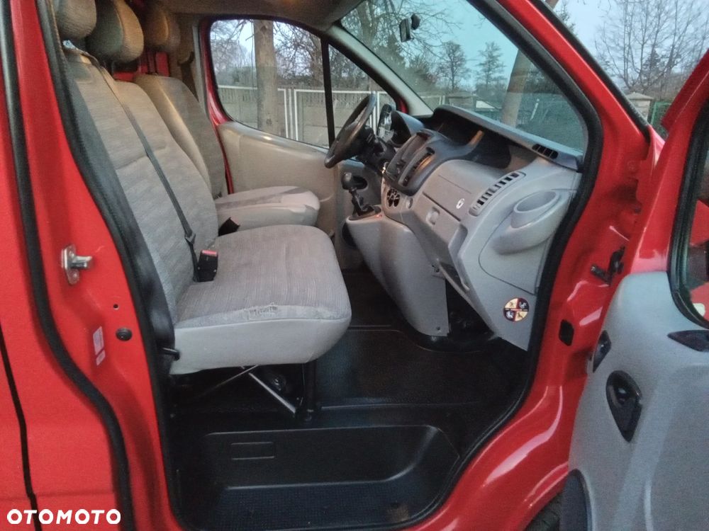 Renault Trafic - 7