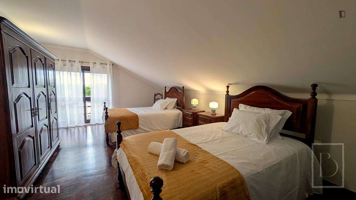 Casa com 4 quartos - localizado em Aveiro - Grande imagem: 3/37