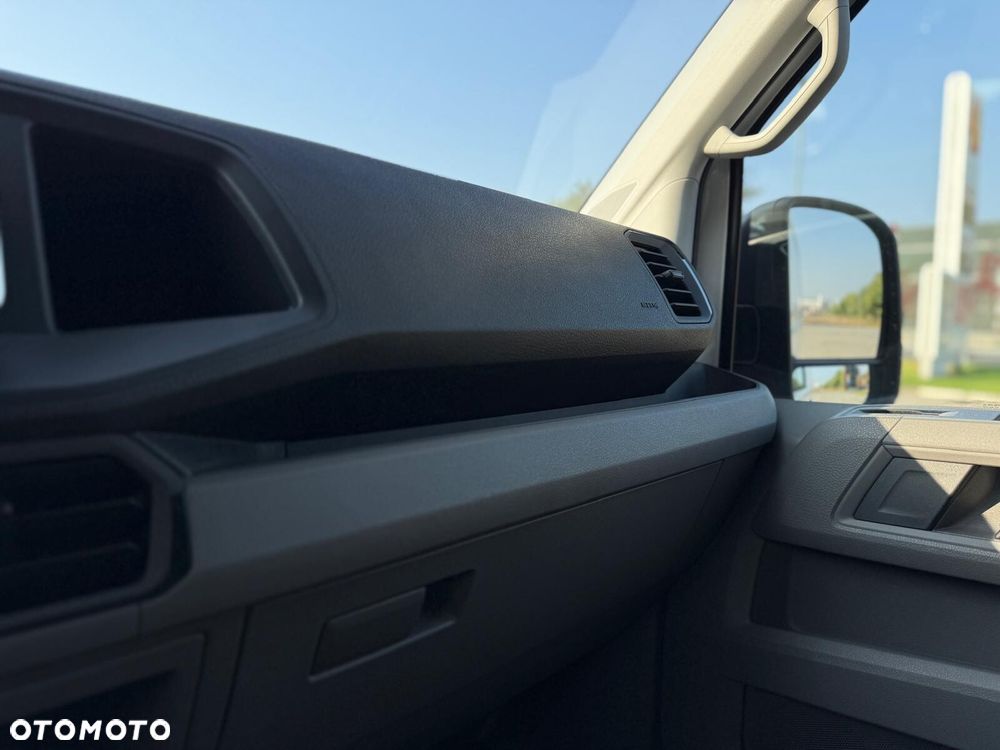 Volkswagen Crafter - 26