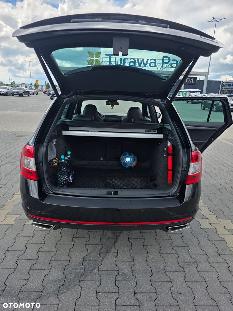 Skoda Octavia 2.0 TDI RS DSG - 29