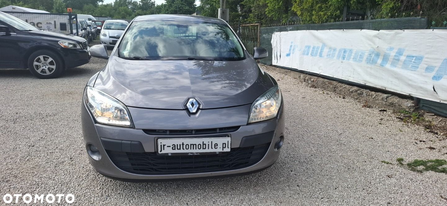 Renault Megane 2.0 140 CVT Dynamique - 1