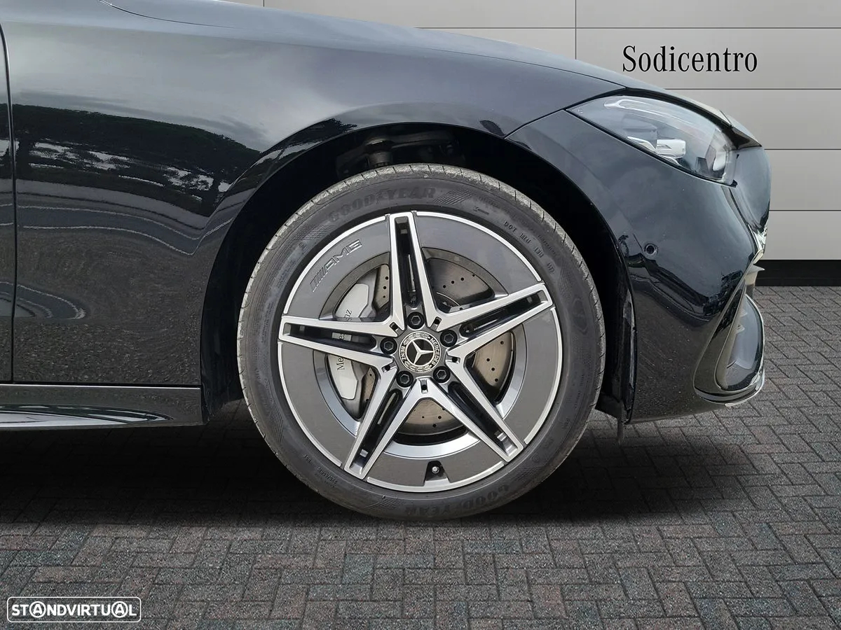 Mercedes-Benz C 300 e AMG Line - 5