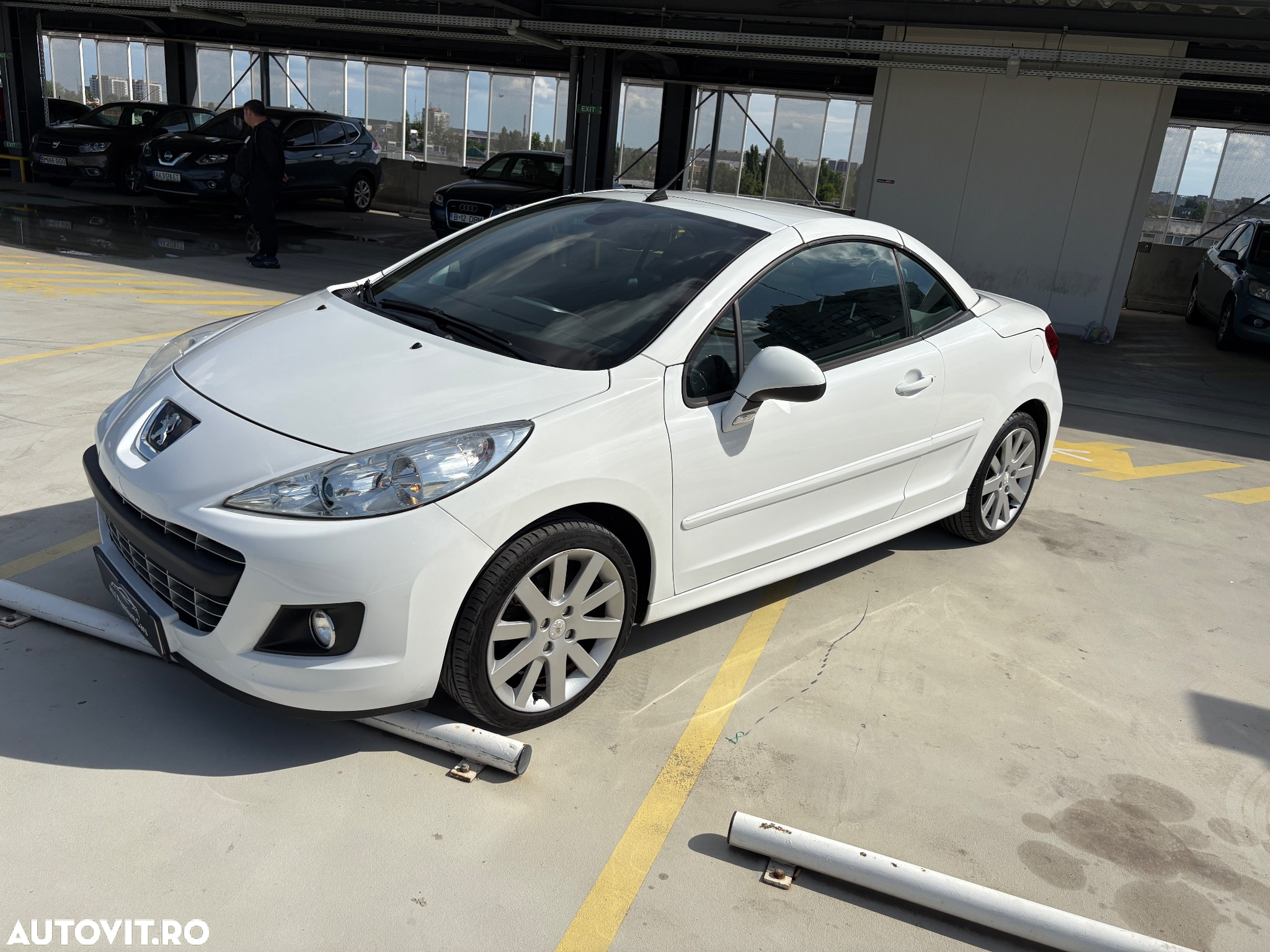 Peugeot 207 CC 120 VTi Sport - 21