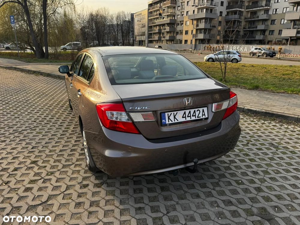 Honda Civic 1.8 Executive - 6