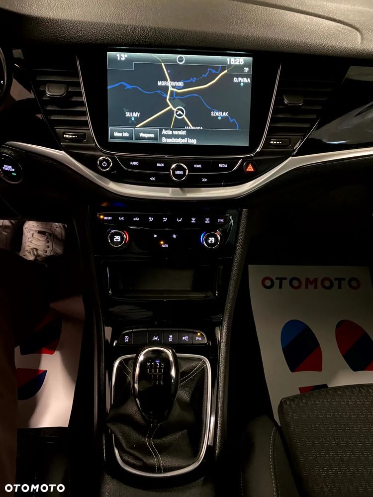 Opel Astra 1.4 Turbo Innovation - 21