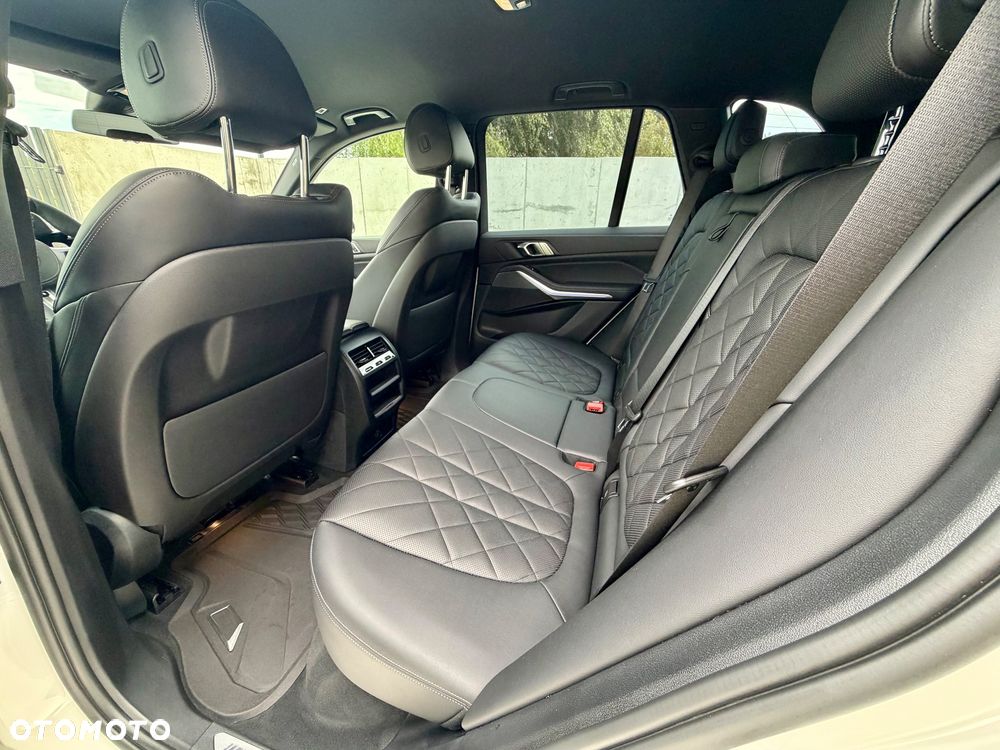 BMW X5 xDrive30d - 10