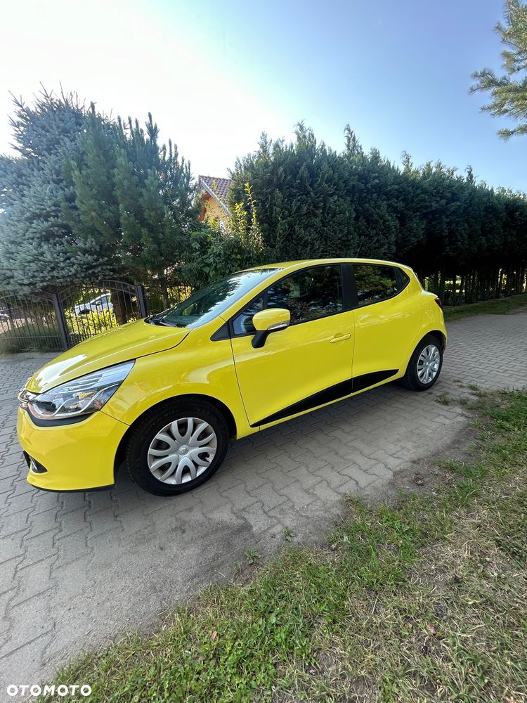 Renault Clio 1.2 16V Life - 8