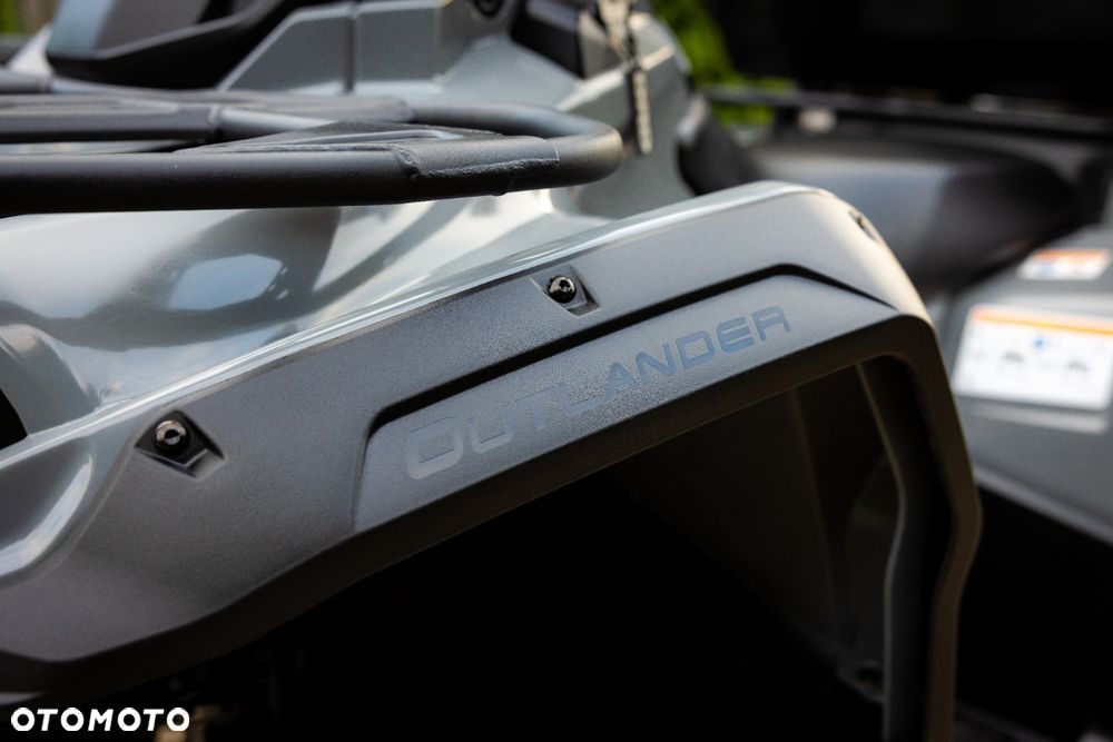 Can-Am Outlander - 3
