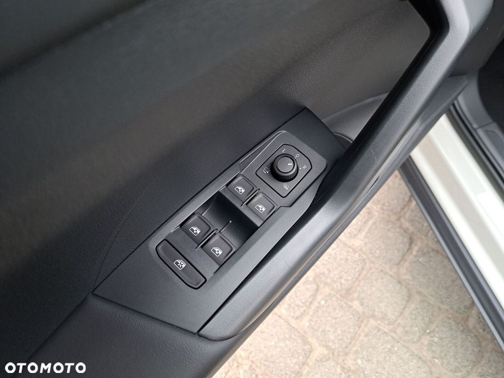 Volkswagen T-Cross 1.5 TSI ACT Life Plus DSG - 13