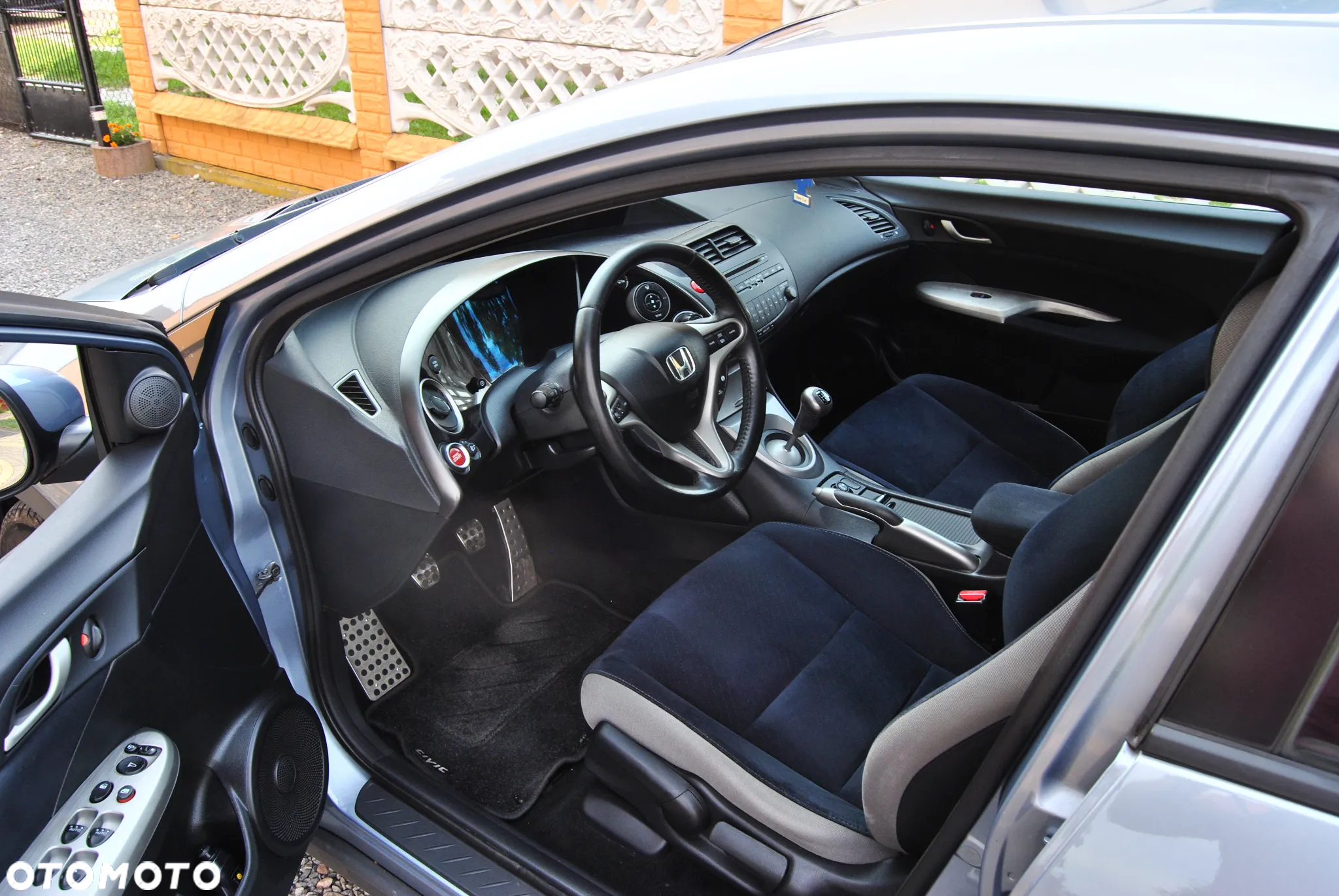 Honda Civic 1.8 Sport - 31