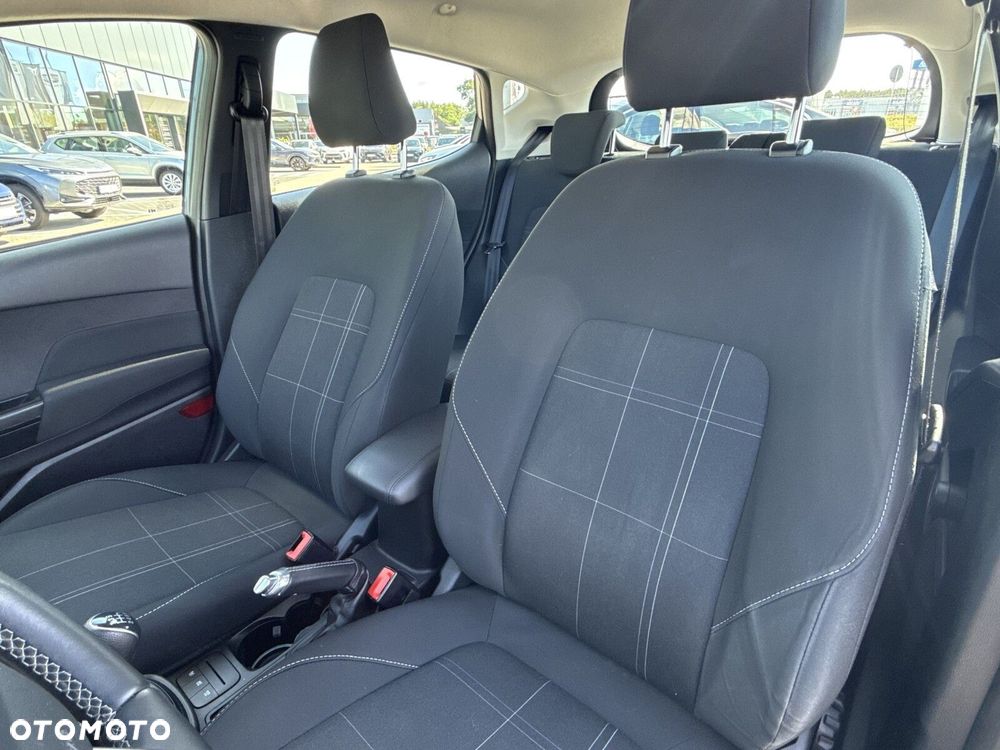 Ford Fiesta - 12
