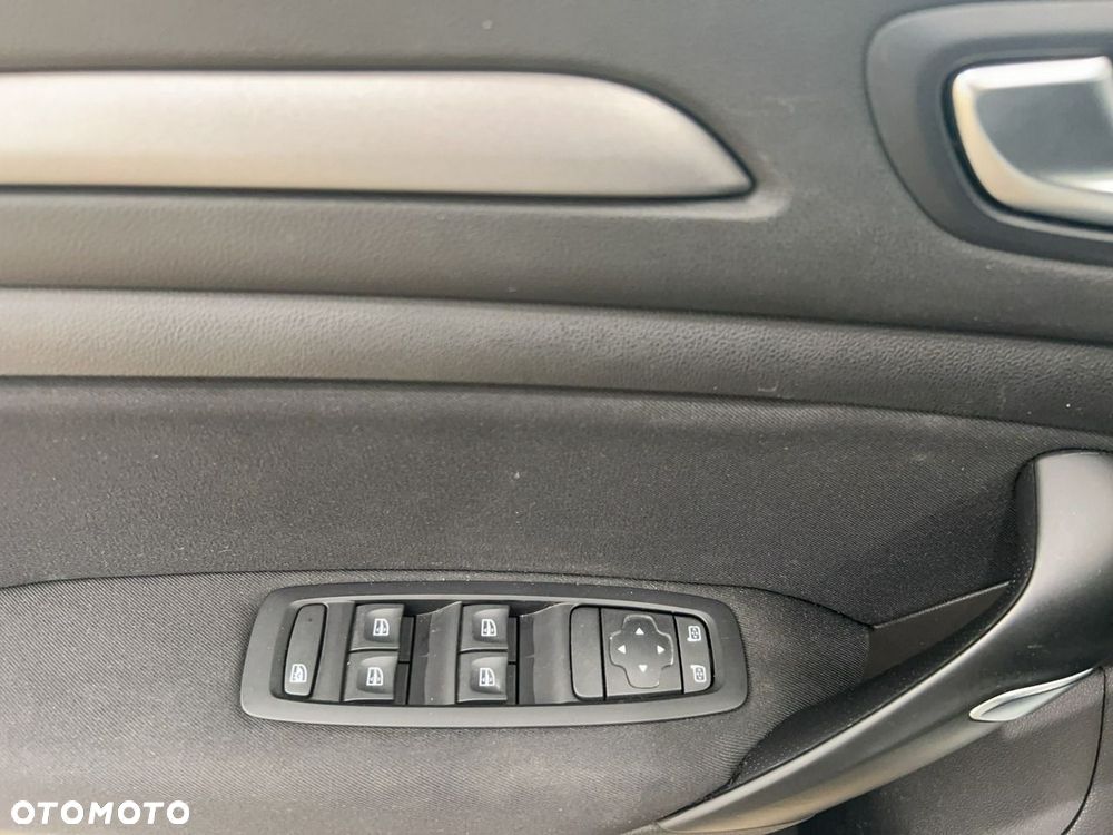 Renault Megane 1.3 TCe FAP Equilibre - 13