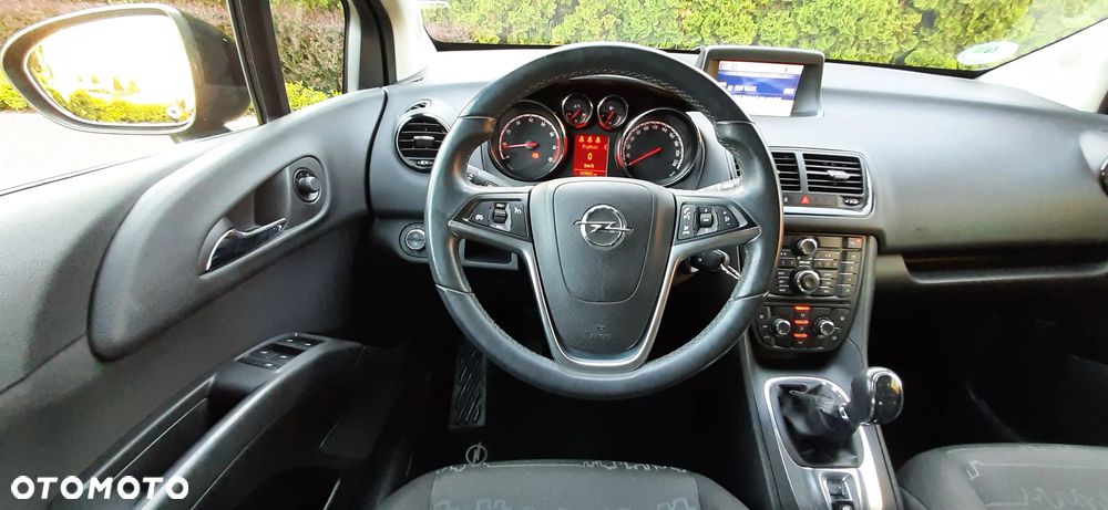 Opel Meriva - 23