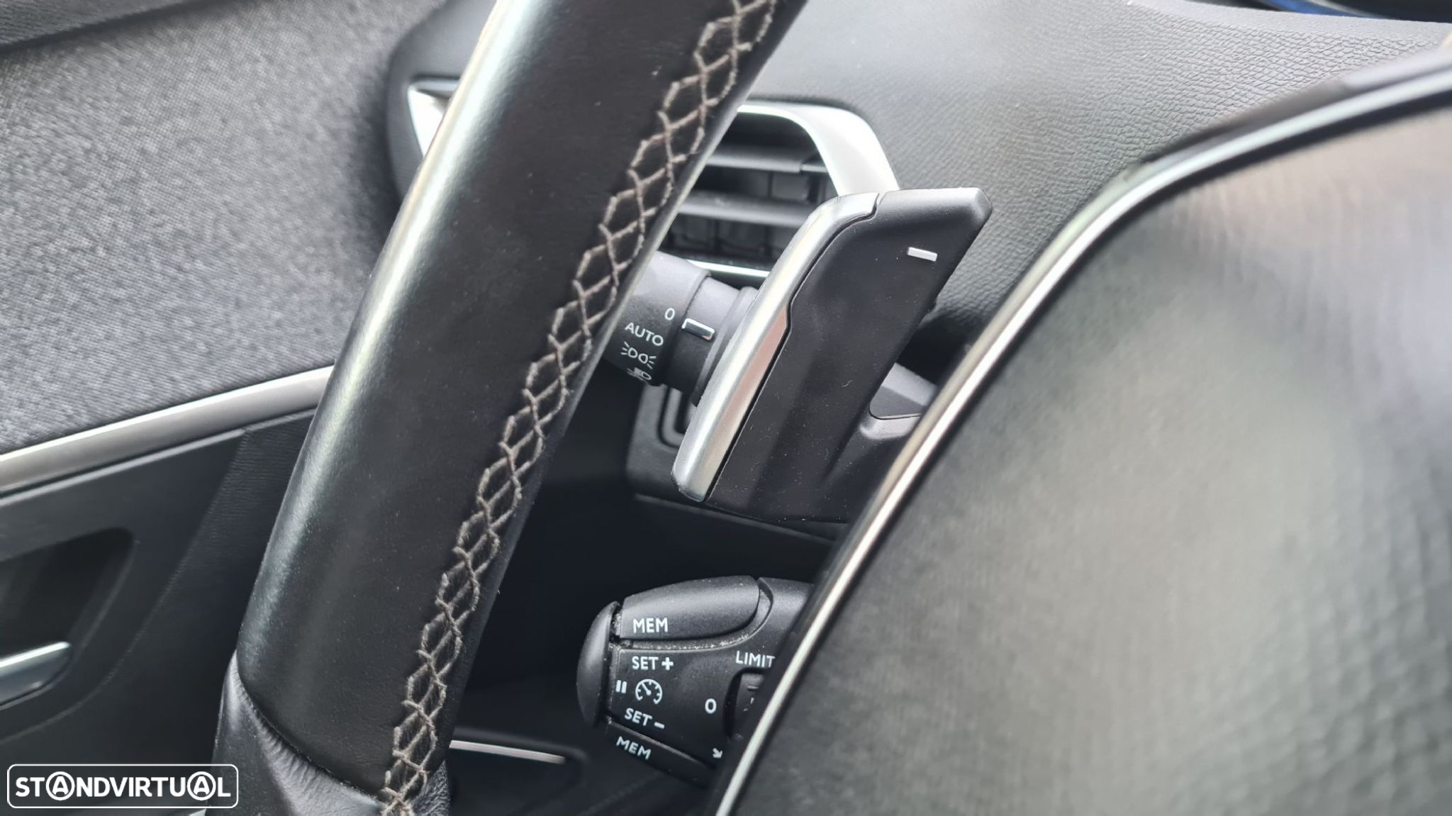 Peugeot 5008 1.6 BlueHDi Allure EAT6 - 13