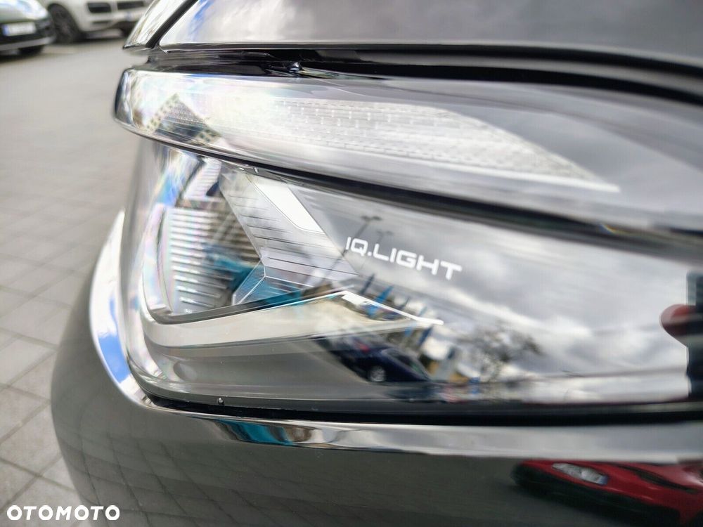 Volkswagen Passat 1.5 TSI EVO Elegance DSG - 29