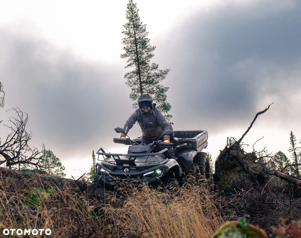 Can-Am Outlander - 5