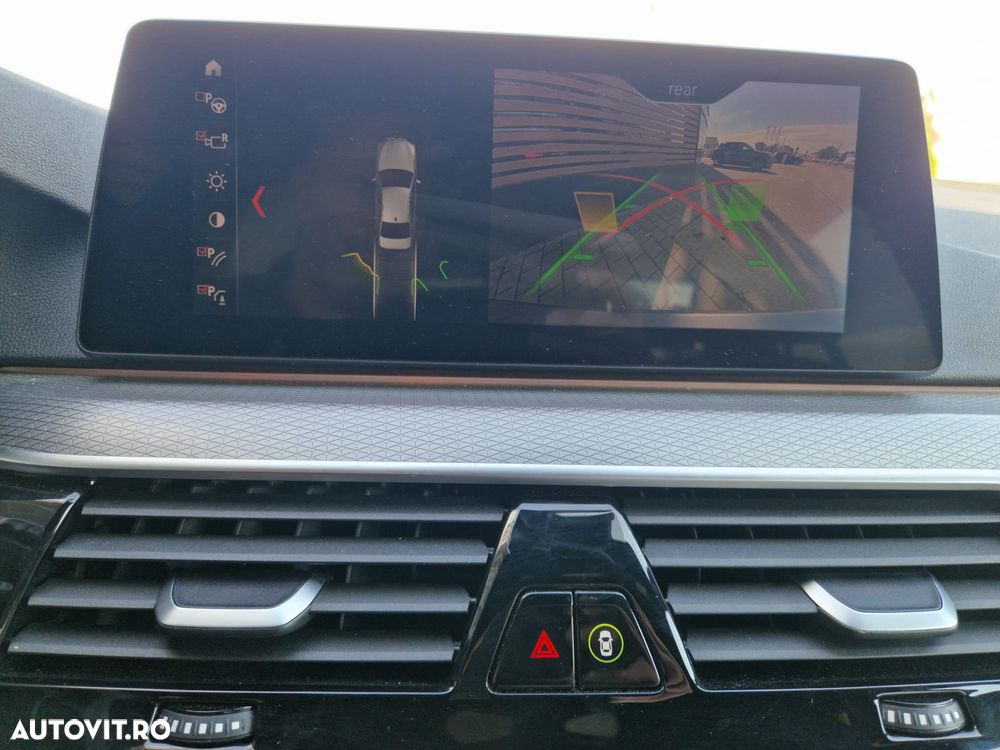 BMW Seria 5 520d Aut. M Sport Edition - 16