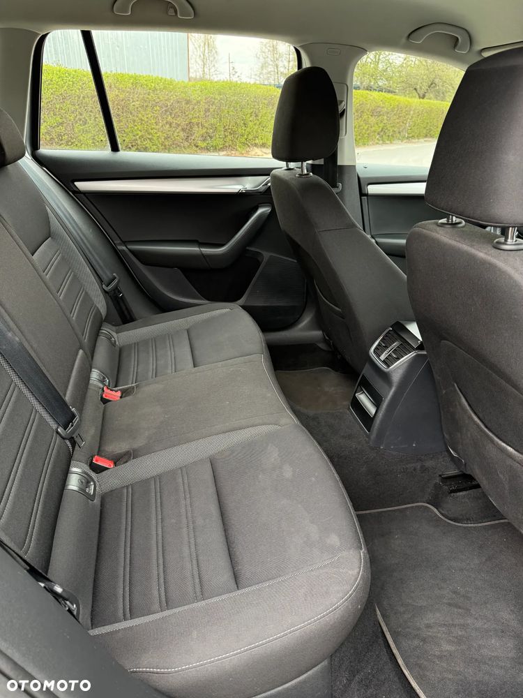 Skoda Octavia 1.6 TDI Ambition - 17