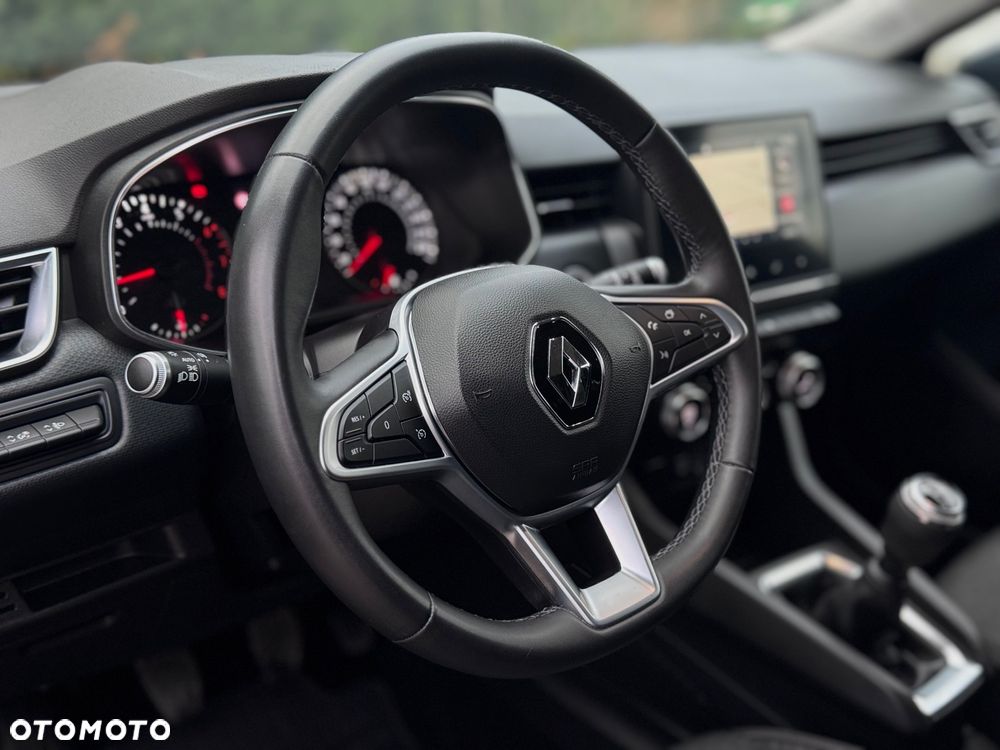Renault Clio TCe 100 INTENS - 28