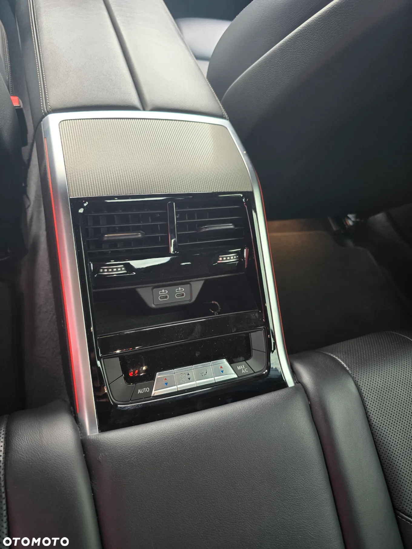 BMW Seria 8 M850i xDrive - 16