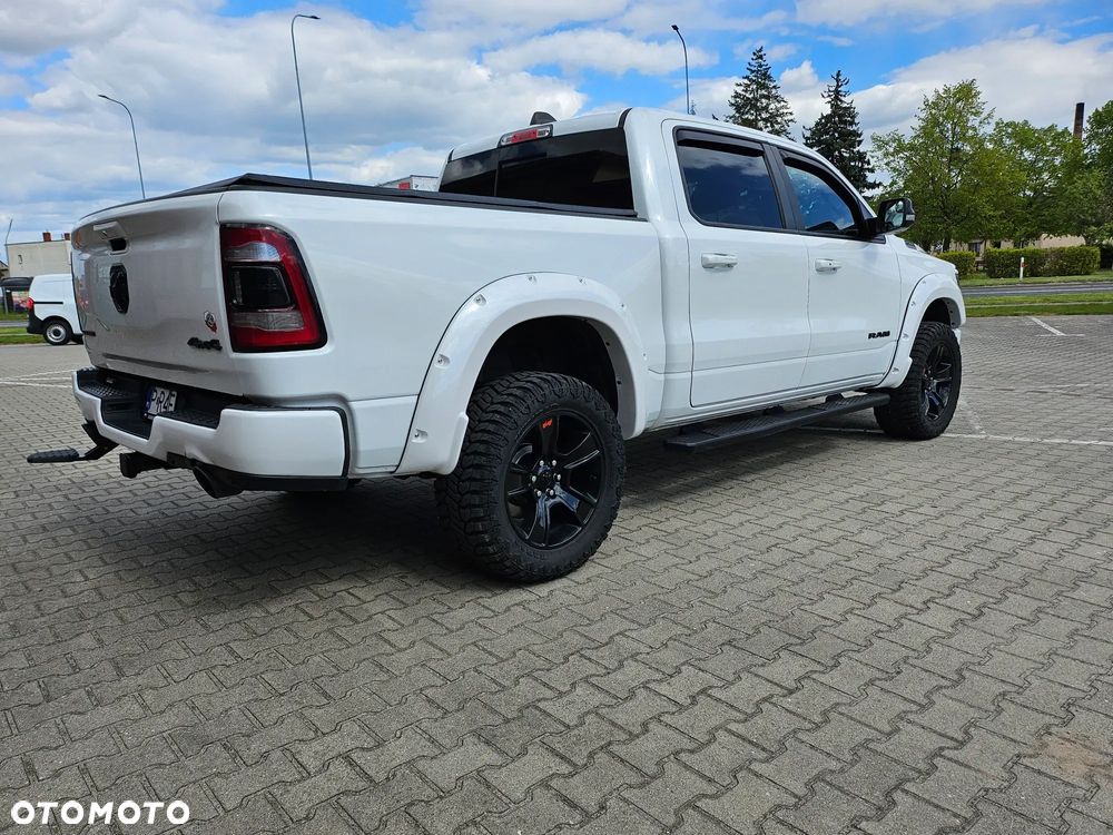 RAM 1500 Crew Cab Shortbed Laramie - 4