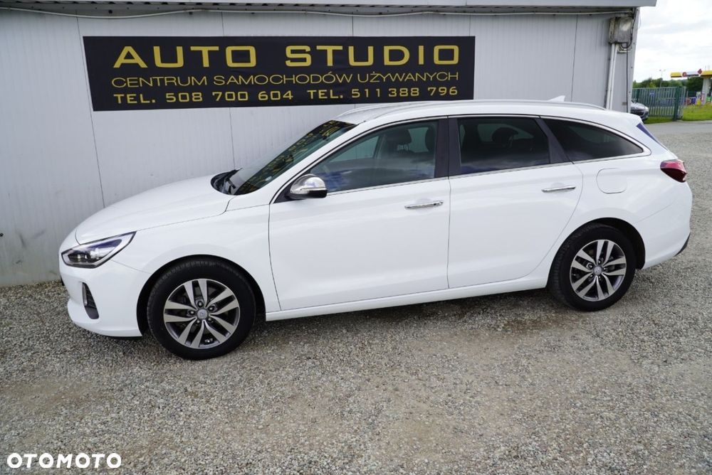 Hyundai i30 1.0 T-GDI Intro Edition - 32