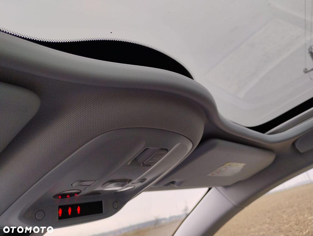 Peugeot 308 BlueHDi FAP 120 EAT6 Stop & Start Allure - 22