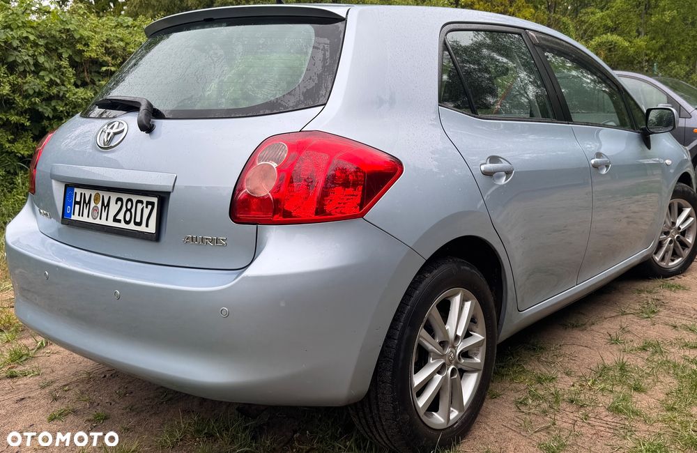 Toyota Auris 1.4 VVT-i - 4