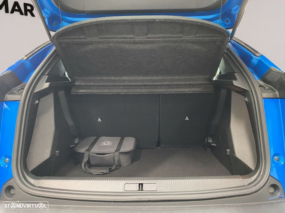 Peugeot e-2008 50 kWh Active Pack - 19