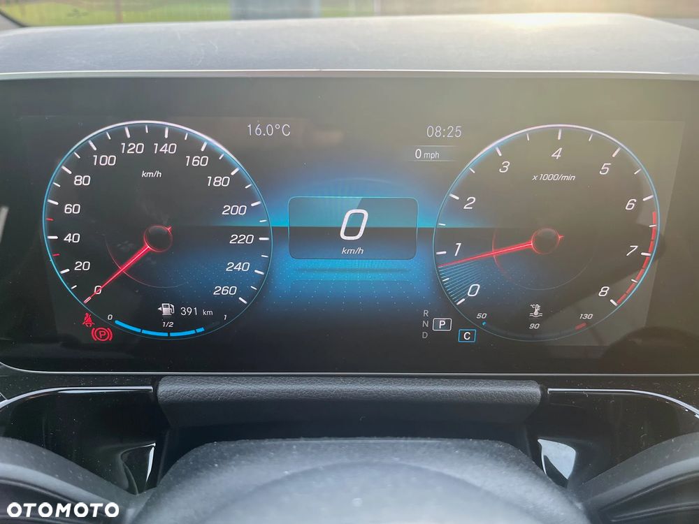 Mercedes-Benz GLA 250 - 16