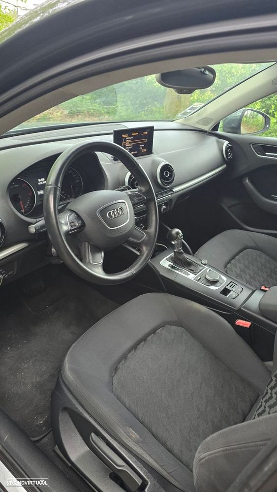 Audi A3 Limousine 2.0 TDI S-line S tronic - 28