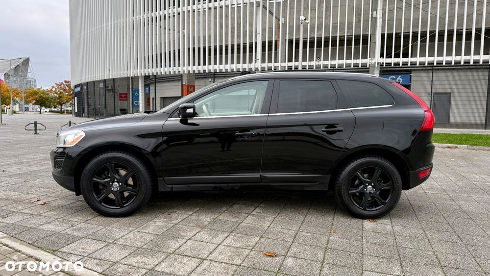 Volvo XC 60 D3 Momentum - 9