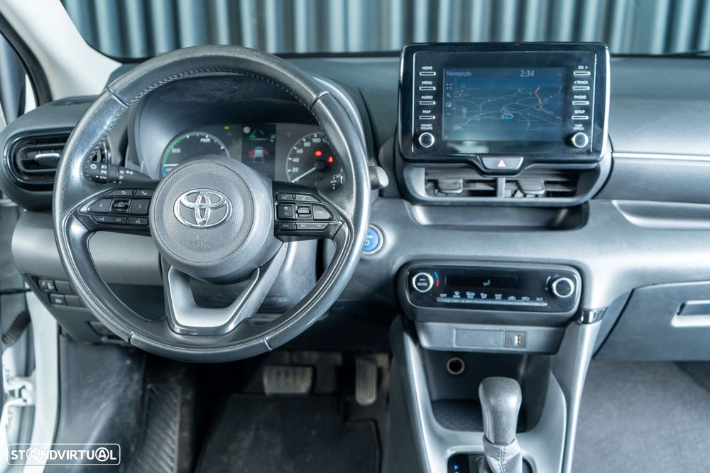 Toyota Yaris 1.5 HDF Comfort Plus - 34