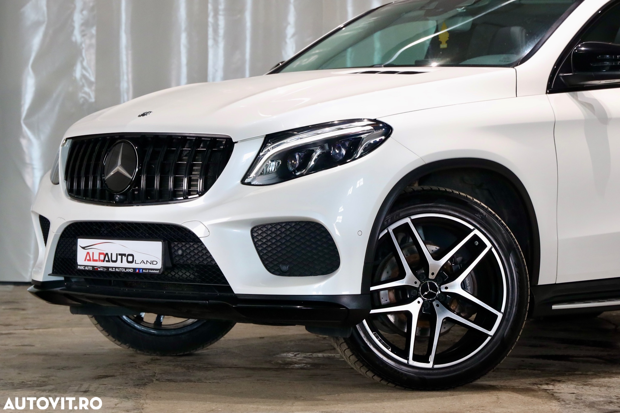 Mercedes-Benz GLE 350 d 4Matic 9G-TRONIC - 31