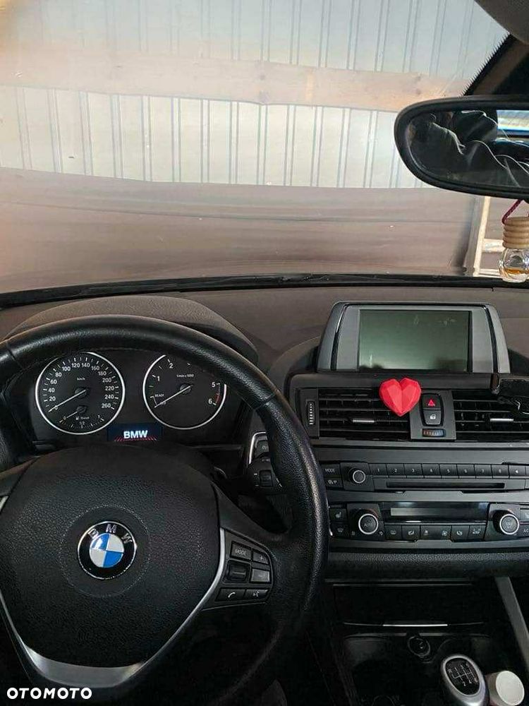 BMW Seria 1 116d EfficientDynamics Edition Sport Line - 10