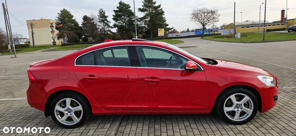 Volvo S60 T3 Summum - 21