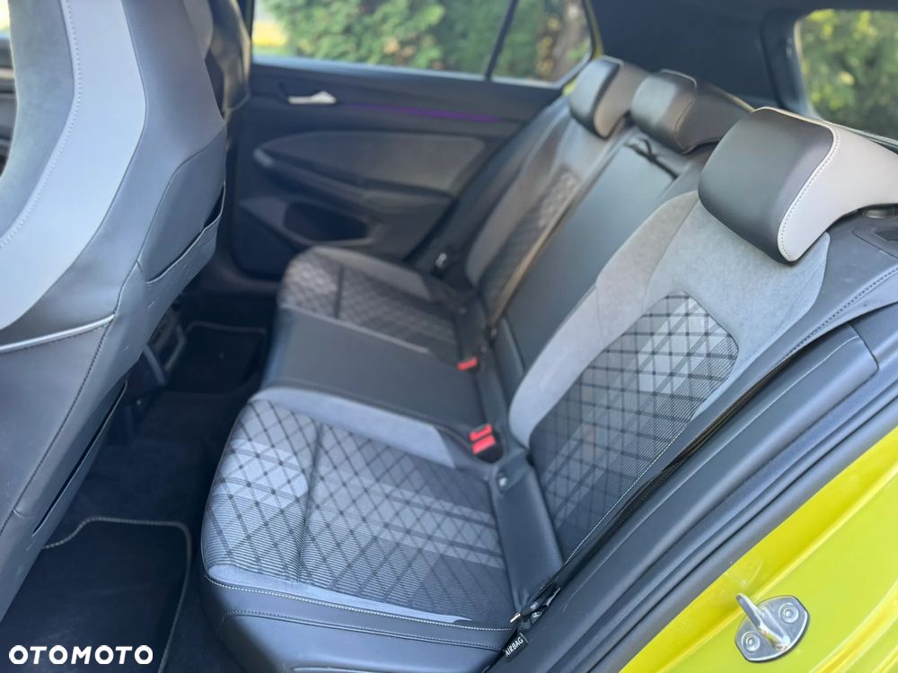 Volkswagen Golf 1.5 eTSI OPF DSG R-Line - 14