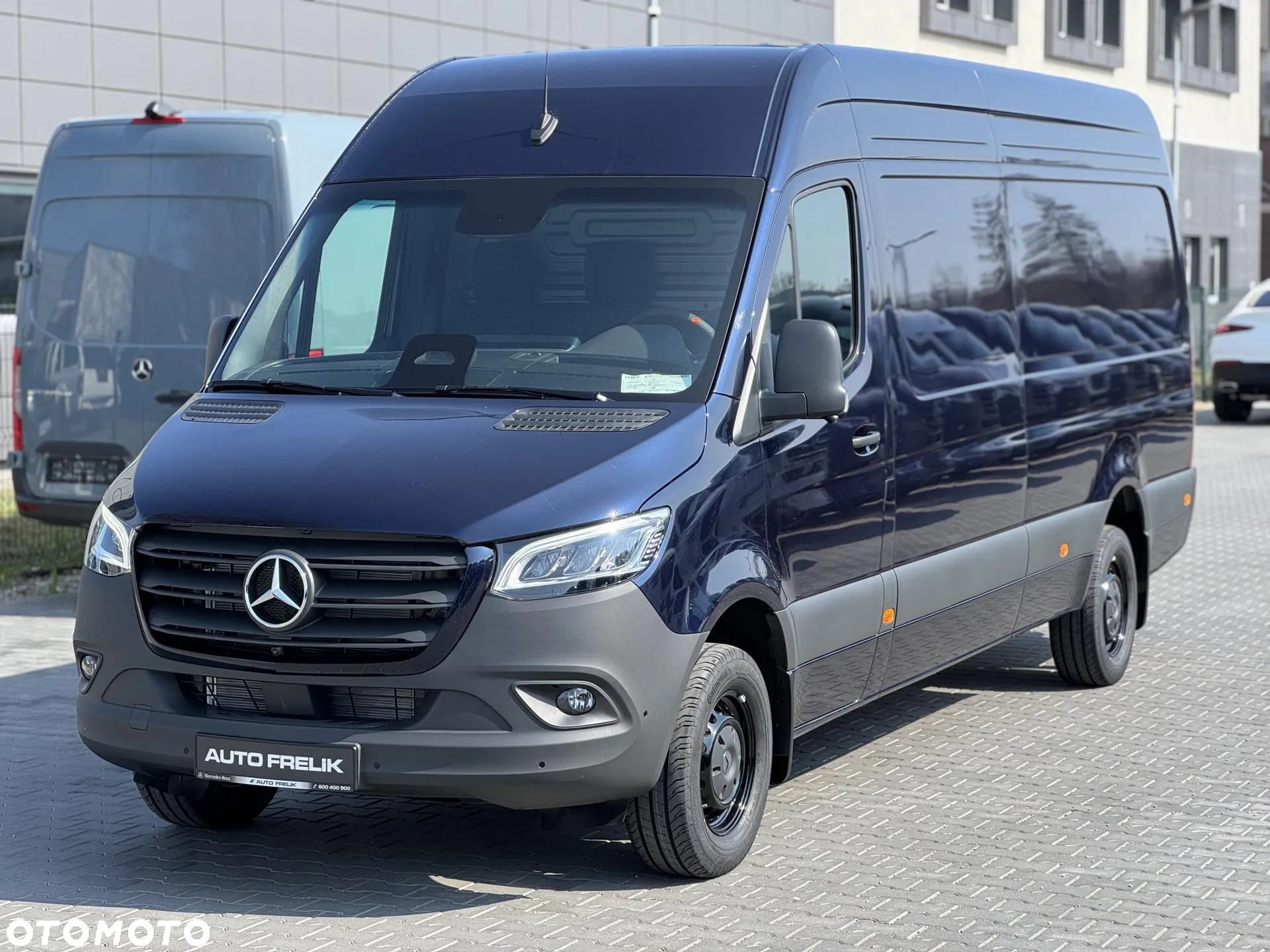 Mercedes-Benz Sprinter - 4